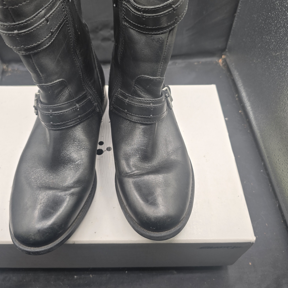 Clarks Black Leather‎ Boots